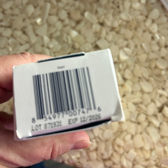 SLMD Vitamin C. Serum - Picture 4 of 4